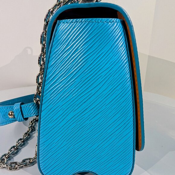 Louis Vuitton Cyan Blue Twist MM Bag in Epi Leather - Picture 5 of 16
